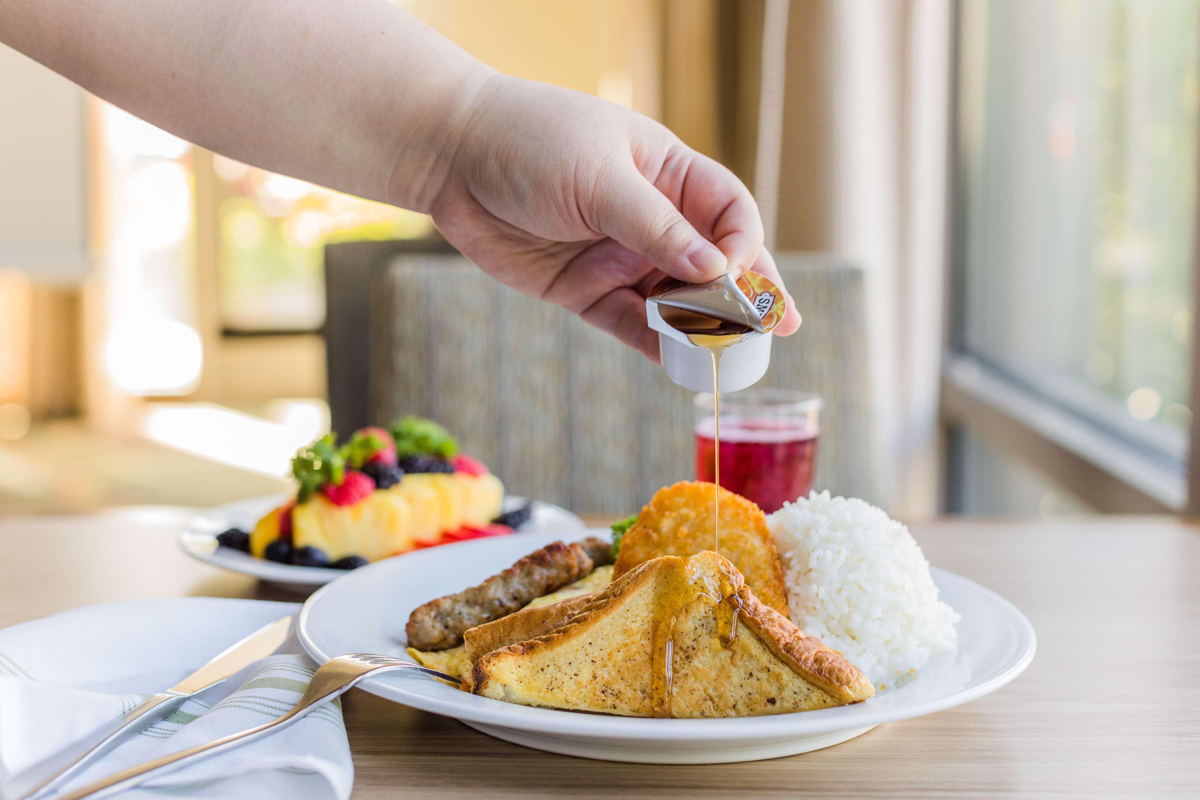 Embassy Suites By Hilton Oahu Kapolei - Free Breakfast Екстер'єр фото